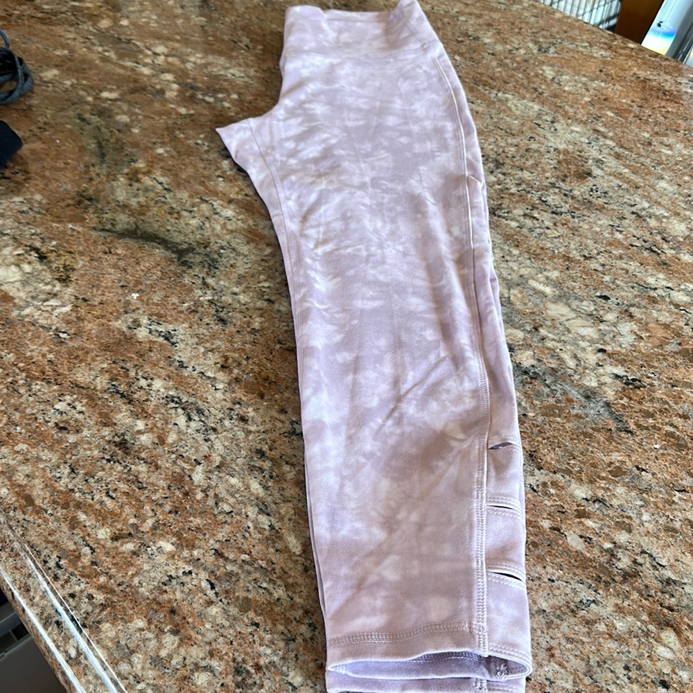 Old Navy Exercise bottoms Active Go Dry used, like new.